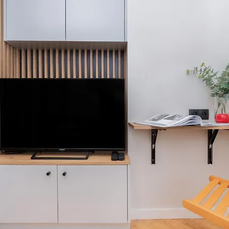 Elegancki Apartament Seredynskiego Nad Motlawa By Renters * 格但斯克